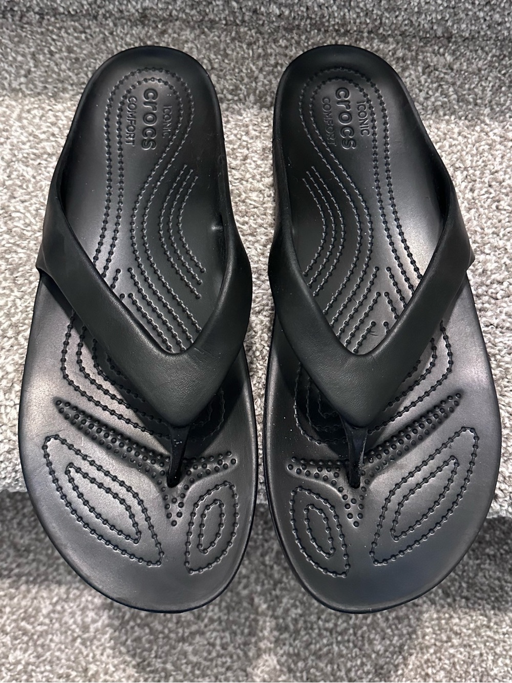 Crocs Womens 11 Black Thong Sandals